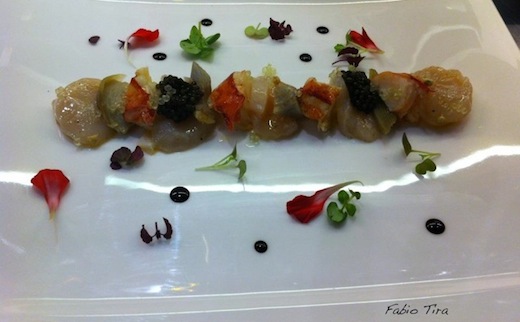 Perfetto accordo di capesante, carciofi, aragosta e caviale