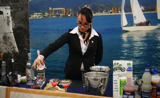La Federazione Italiana Barman ha promosso una “barlady” la migliore d’Italia