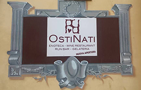 Apre a Perugia “Gli OstiNati”: il nuovo wine restaurant nato dalla passione per il vino e il cibo di qualità