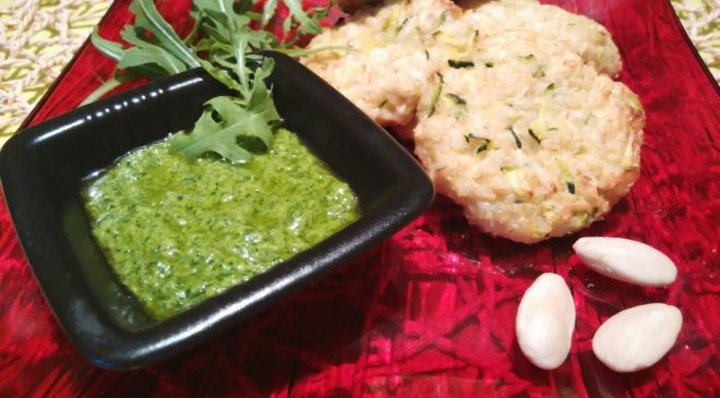 Mini hamburger di quinoa al pesto Mini hamburger di quinoa al pesto