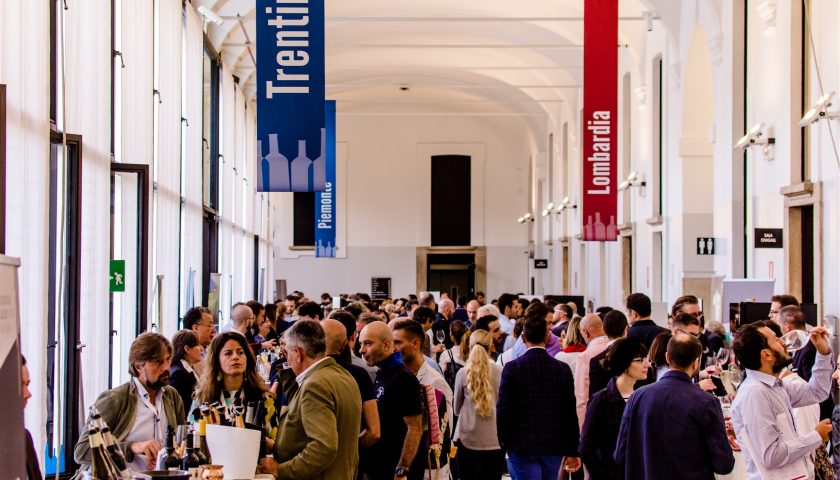 Bottiglie aperte 2016: il vino come arte, nel centro di Milano