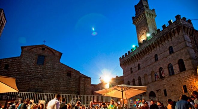 A Cantine in Piazza il protagonista è il Vino Nobile di Montepulciano A Cantine in Piazza il protagonista è il Vino Nobile di Montepulciano