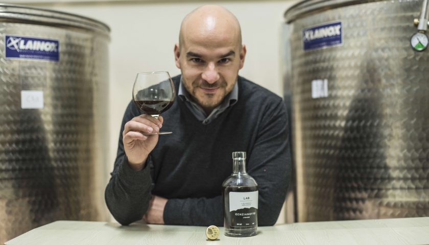 L-AB, Liquoreria Abruzzese: la sfida del “pochi ma unici”
