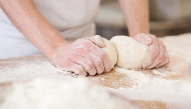 Il pane fatto a mano il nuovo libro di Chiara Spadaro Il pane fatto a mano il nuovo libro di Chiara Spadaro