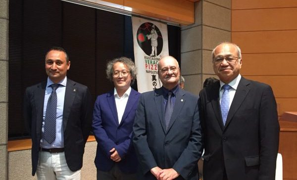 L’Associazione Verace Pizza Napoletana inaugura la seconda scuola a Tokio L’Associazione Verace Pizza Napoletana inaugura la seconda scuola a Tokio
