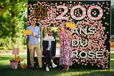 Veuve Clicquot festeggia i 200 anni della creazione del primo rosè per assemblaggio della storia