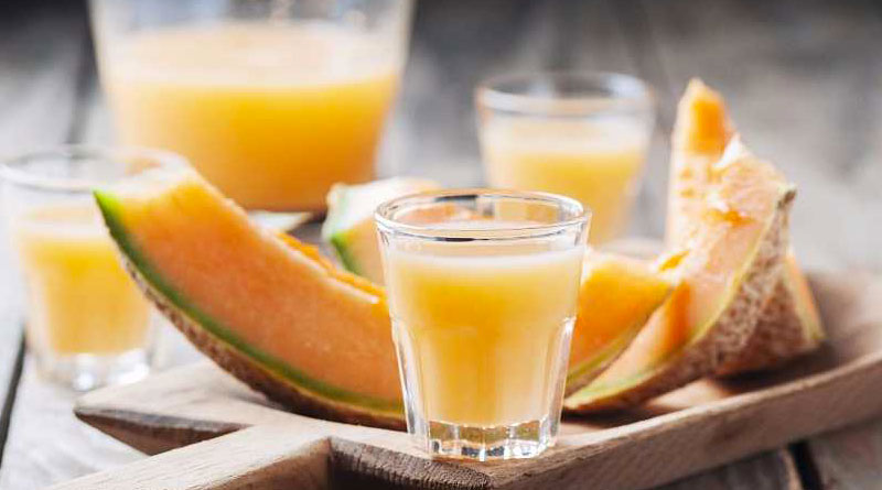 Liquore al melone fatto in casa ecco la ricetta del Meloncello