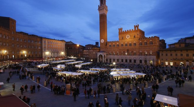 1 e 2 dicembre a Siena torna il Mercato del Campo 1 e 2 dicembre a Siena torna il Mercato del Campo