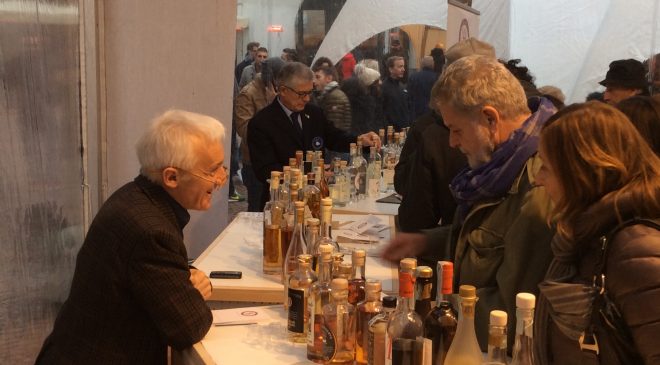 La Grappa protagonista ad Alba La Grappa protagonista ad Alba