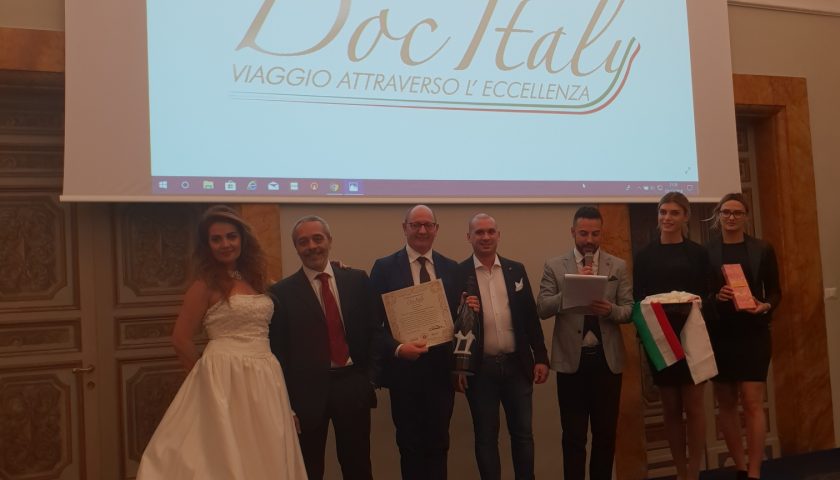 Premio DOC Italy al Presidente Raimondo del Consorzio di Tutela della Mozzarella di Bufala Campana Dop