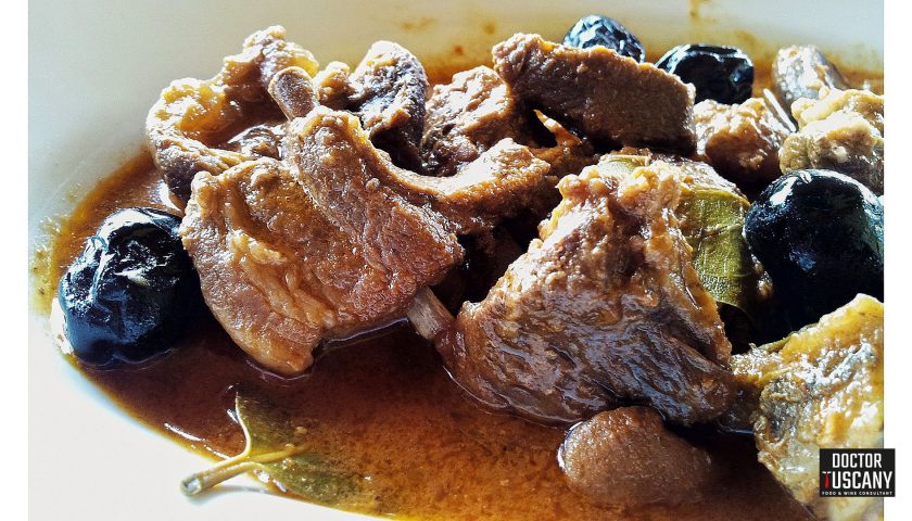 TOSCANA: Uomini duri in Maremma… CINGHIALE alla CACCIATORA …