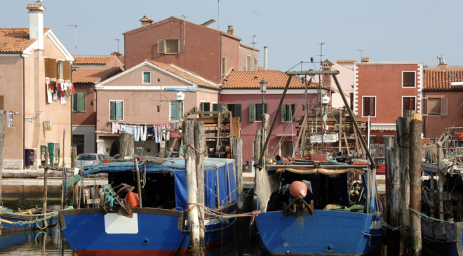 In Houseboat tra i pescatori nella Laguna di Venezia e non solo. In Houseboat tra i pescatori nella Laguna di Venezia e non solo.