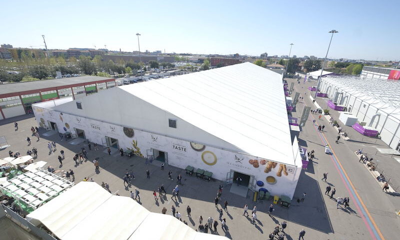 VINITALY 2022 chiude con il Record di presenze di stranieri