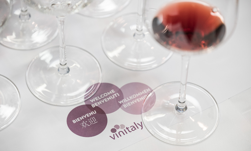 55° VINITALY, edizione a tutto business da domani a VeronaFiere con 4.000 aziende da 30 nazioni