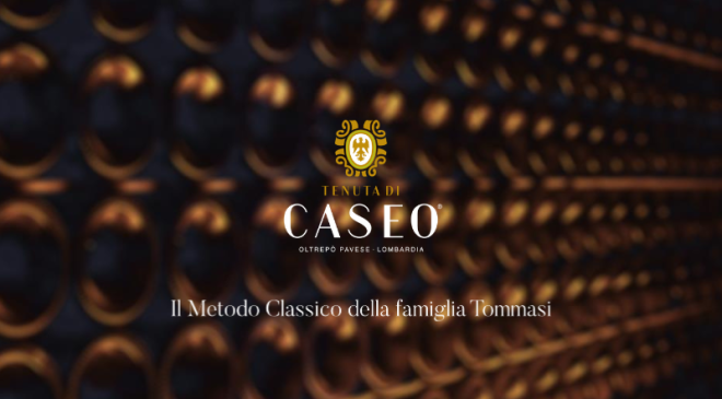 Caseo presenta la 1ª collezione moda per bottiglie di vino con Santé Couture Caseo presenta la 1ª collezione moda per bottiglie di vino con Santé Couture