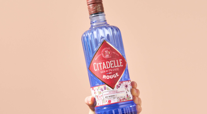 Citadelle Rouge, il nuovo gin artigianale francese firmato Maison Ferrand Citadelle Rouge, il nuovo gin artigianale francese firmato Maison Ferrand