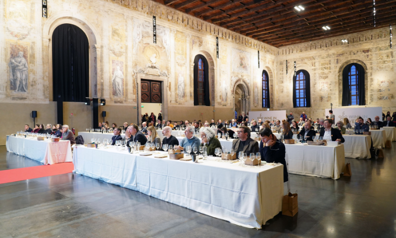 Il Consorzio Lugana rilancia e raddoppia a Wine in Venice