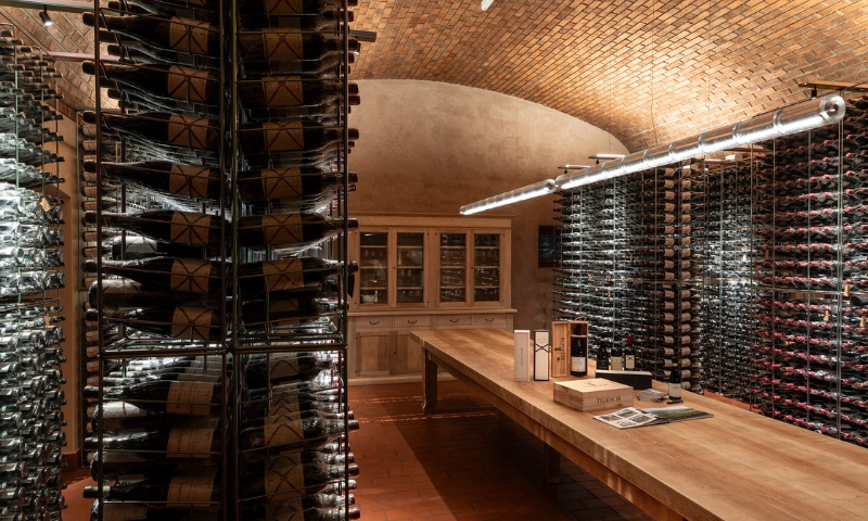 L’Amarone nel nuovo archivio dei vini della famiglia tedeschi
