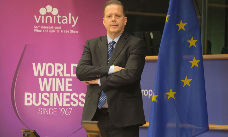 Vinitaly: selezione qualitativa e record numerico di top-buyer esteri