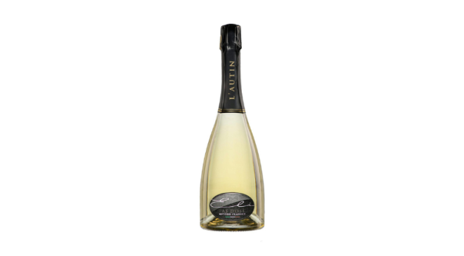“Famolo Strano”: vini unici “Famolo Strano”: vini unici