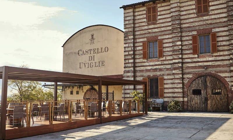 Al Castello di Uviglie la primavera inizia con una nuova vigna